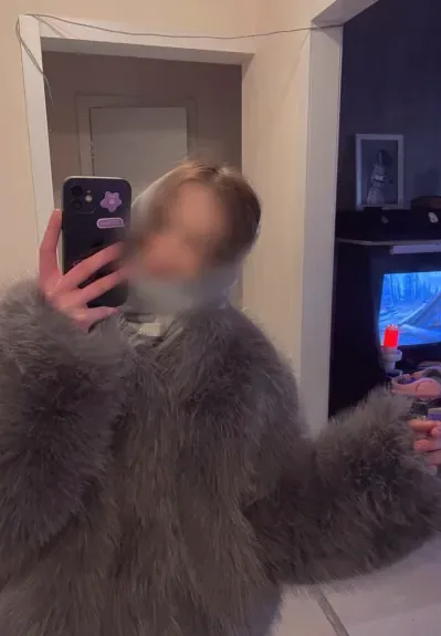 Anna, 30