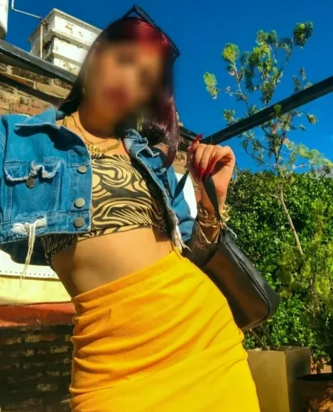 Antonia, 21
