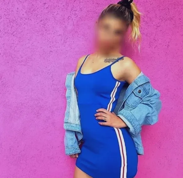 Celina, 36