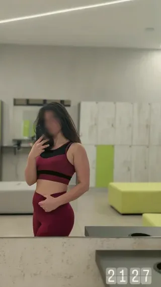 Chiara, 28