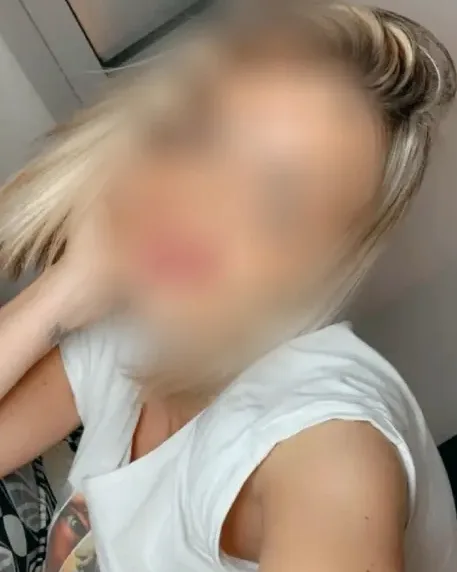Christina, 35