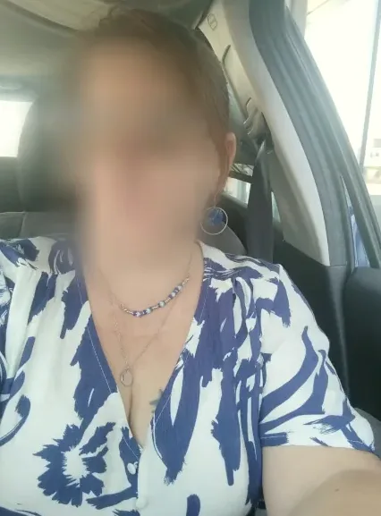 Emma, 40
