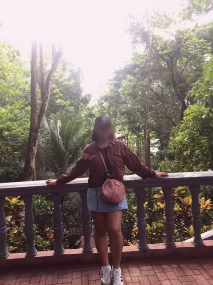 Jacqueline, 32
