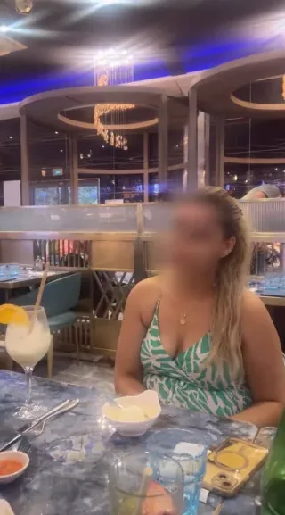Jasmin, 40