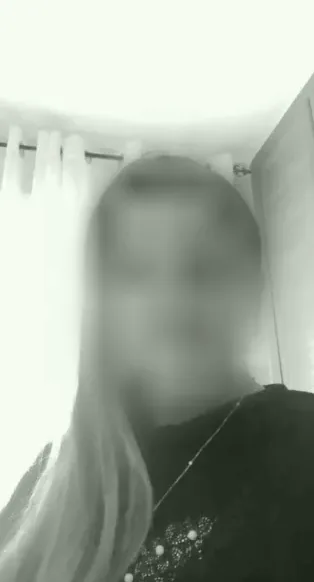 Luisa, 40